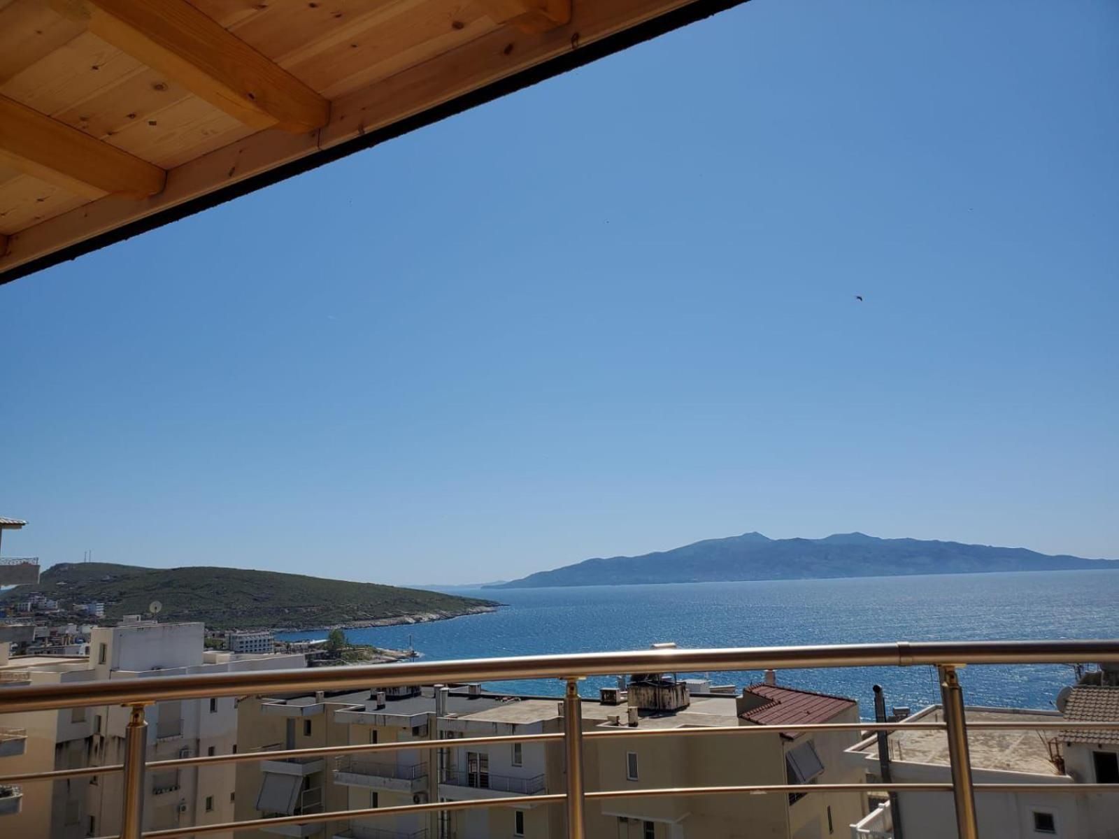Summer Gate Apartment Sarande Bagian luar foto