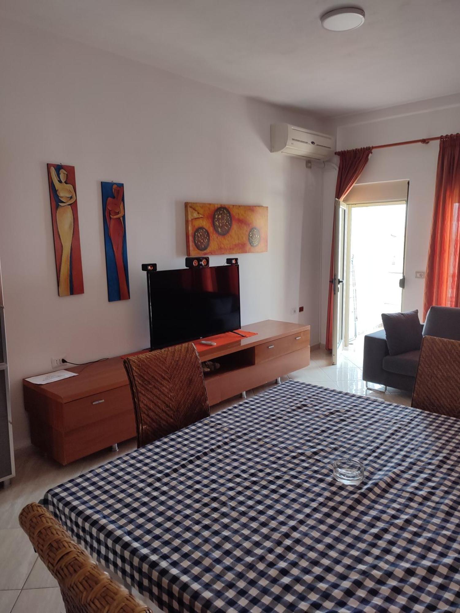 Summer Gate Apartment Sarande Bagian luar foto