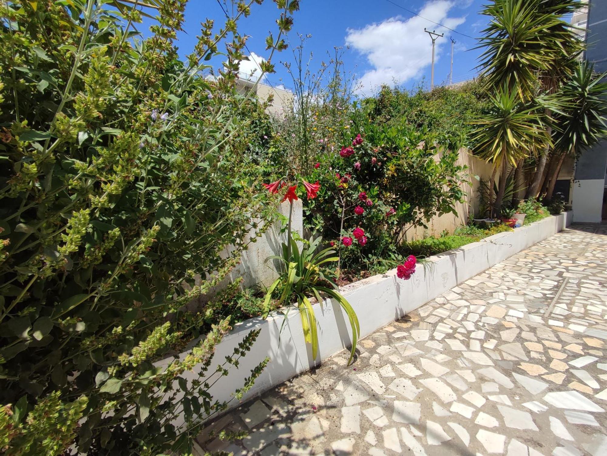 Summer Gate Apartment Sarande Bagian luar foto