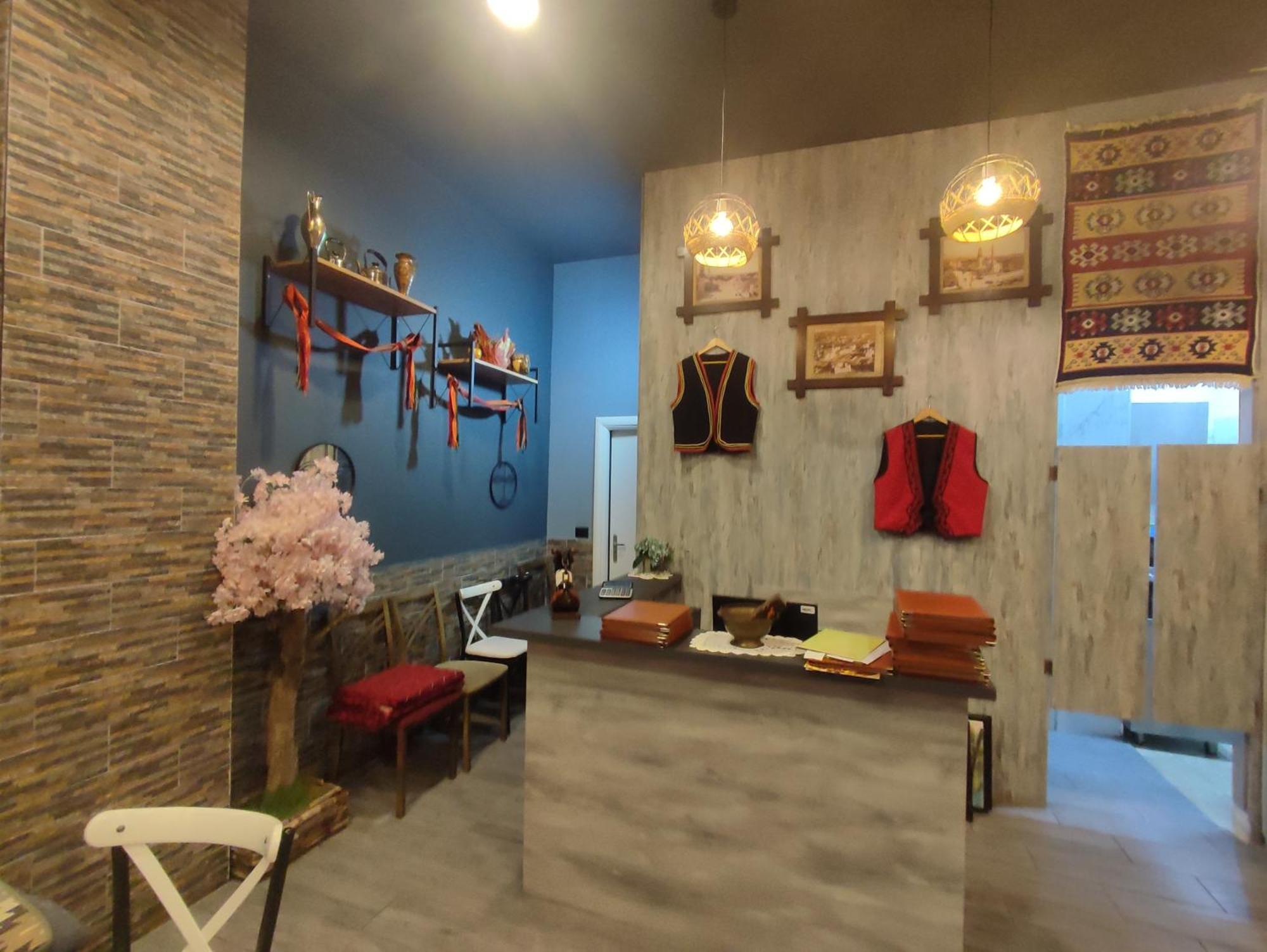 Summer Gate Apartment Sarande Bagian luar foto